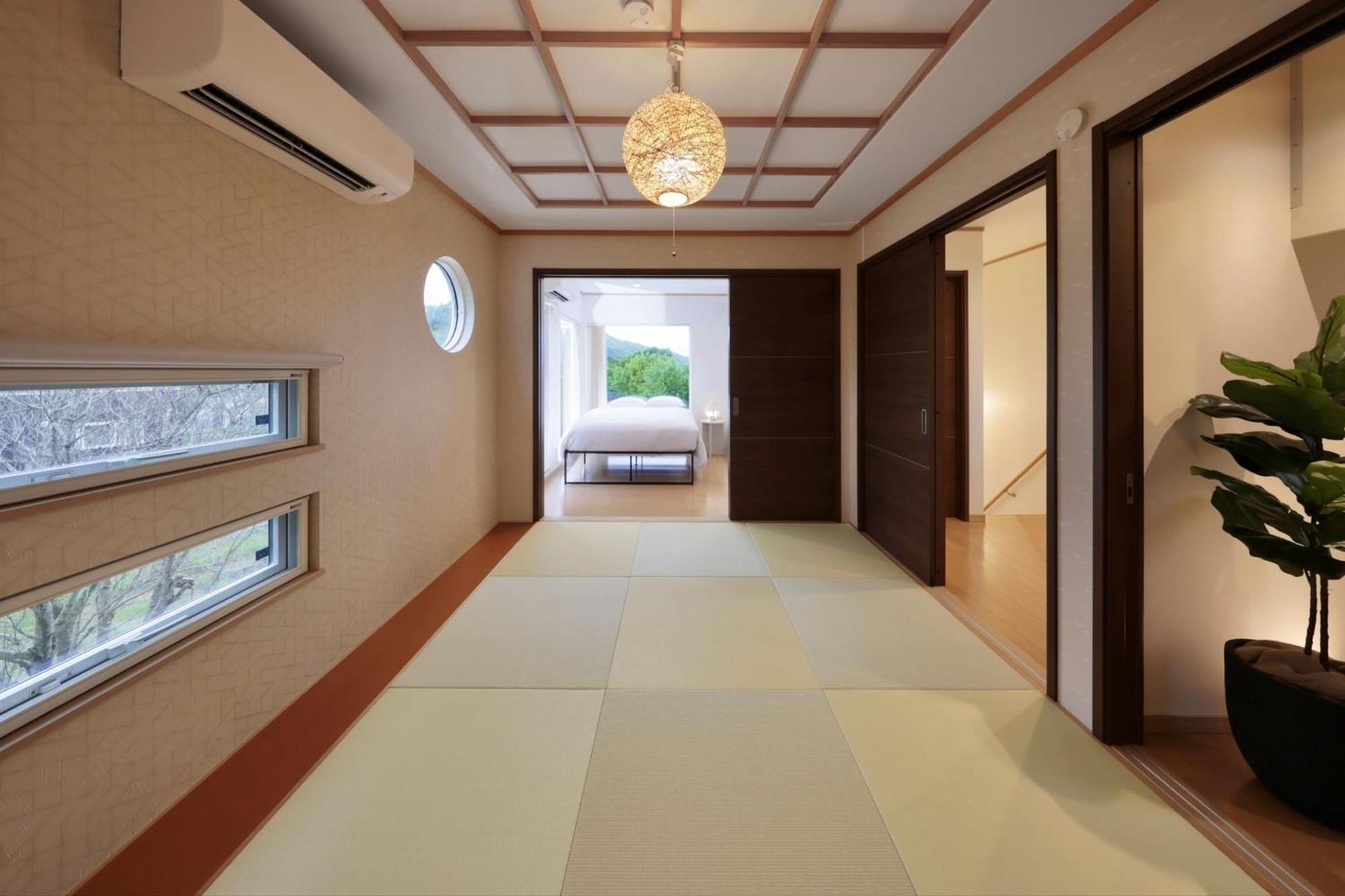 Villa Crystal Besso Shirahama Chambre photo